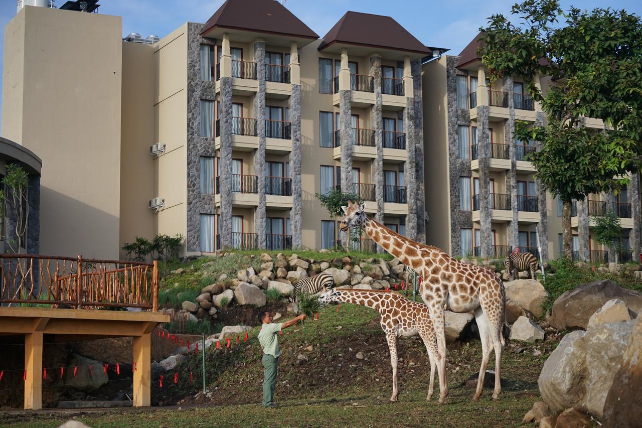 Baobab Safari Resort Prigen Exterior photo